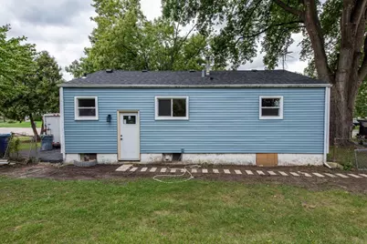 2127 Indian Road, Waukegan, IL 60087 - Photo 24