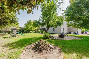 19598 Nottingham Dr, Bloomington, IL 61705 - Photo 46