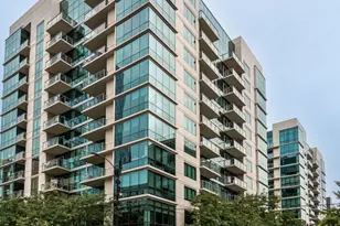 123 S Green St, Chicago, IL 60607 - Photo 1