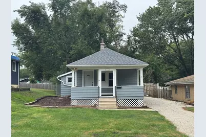 219 SW Circle Drive, Joliet, IL 60433 - Photo 2