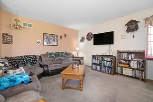 7723 Mossheather Dr, Joliet, IL 60431 - Photo 10