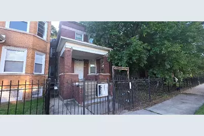 7133 S Normal Boulevard, Chicago, IL 60621 - Photo 2