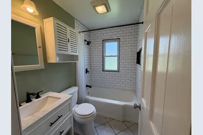 210 E Madison Street, Lombard, IL 60148 - Photo 12