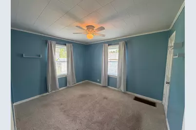 210 E Madison Street, Lombard, IL 60148 - Photo 10