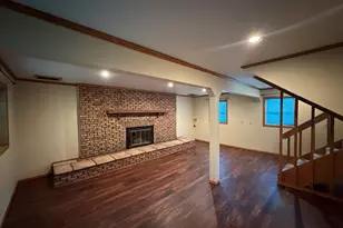 10083 Elizabeth Rd, Bloomington, IL 61705 - Photo 14