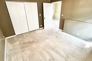 2307 Twilight Dr, Aurora, IL 60503 - Photo 20