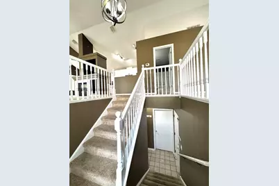 2307 Twilight Drive #2307, Aurora, IL 60503 - Photo 2