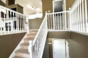 2307 Twilight Dr, Aurora, IL 60503 - Photo 2