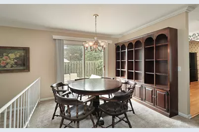 7 The Court Of Greenway, Northbrook, IL 60062 - Photo 4