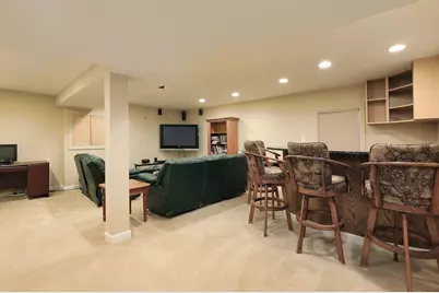 7 The Court Of Greenway, Northbrook, IL 60062 - Photo 10