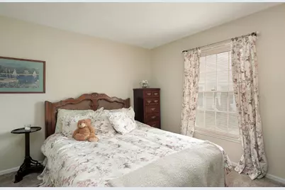 7 The Court Of Greenway, Northbrook, IL 60062 - Photo 8