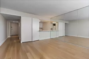 2400 N Lakeview Ave, Chicago, IL 60614 - Photo 4