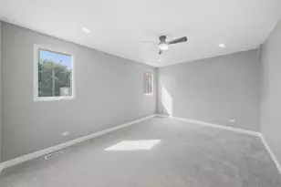 7240 S Lafayette Ave, Chicago, IL 60621 - Photo 18