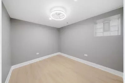 7240 S Lafayette Avenue, Chicago, IL 60621 - Photo 22