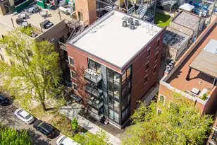 3710 N Kenmore Ave, Chicago, IL 60613 - Photo 16