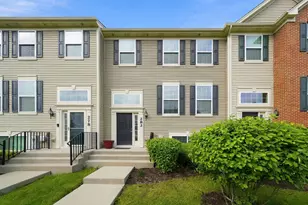 282 Lionel Dr, Grayslake, IL 60030 - Photo 1