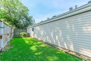 1007 Arrow Hill Rd, Houston, TX 77077 - Photo 20