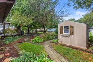 613 Delmar Dr, Champaign, IL 61822 - Photo 8