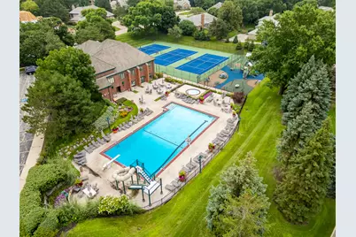 1711 Midwest Club Parkway, Oak Brook, IL 60523 - Photo 16