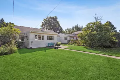 3922 Elm Avenue, Brookfield, IL 60513 - Photo 2