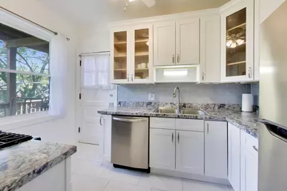 5421 S Dorchester Avenue #2, Chicago, IL 60615 - Photo 8