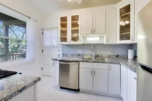5421 S Dorchester Ave, Chicago, IL 60615 - Photo 8