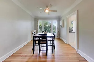 5421 S Dorchester Ave, Chicago, IL 60615 - Photo 6