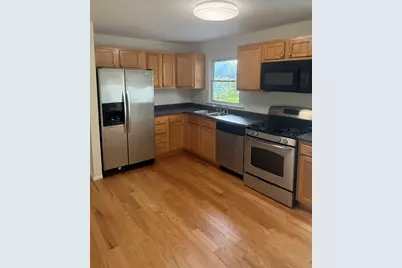 662 Walnut Road, Wauconda, IL 60084 - Photo 2