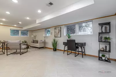 216 Valley View Court, Wilmette, IL 60091 - Photo 18