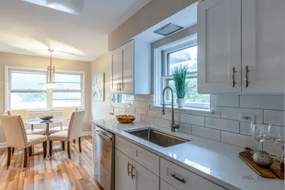 216 Valley View Court, Wilmette, IL 60091 - Photo 6