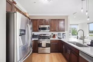 801 Village Center Dr, Burr Ridge, IL 60527 - Photo 6