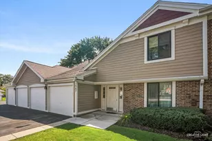 1547 7 Pines Rd, Schaumburg, IL 60193 - Photo 1