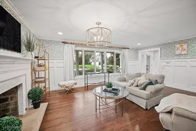 26W355 Blackhawk Drive, Wheaton, IL 60189 - Photo 12