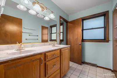 1930 Stephen Street, Aurora, IL 60502 - Photo 14