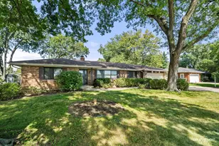 1930 Stephen St, Aurora, IL 60502 - Photo 1