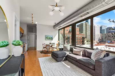 [Address not provided], Chicago, IL 60661 - Photo 2
