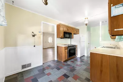 17606 N Burnham Avenue, Lansing, IL 60438 - Photo 22