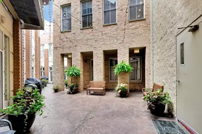 1235 W George Street #106, Chicago, IL 60657 - Photo 2