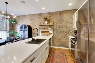 1235 W George St, Chicago, IL 60657 - Photo 12