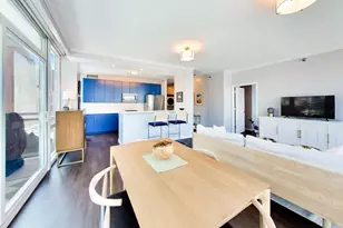 757 N Orleans St, Chicago, IL 60654 - Photo 10
