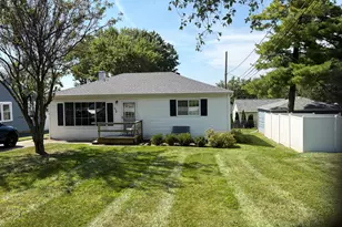 846 3rd Ave, Geneva, IL 60134 - Photo 1
