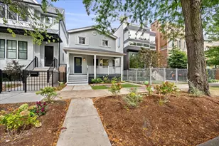 1930 W Wolfram St, Chicago, IL 60657 - Photo 2