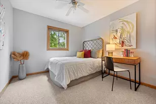 1930 W Wolfram St, Chicago, IL 60657 - Photo 22