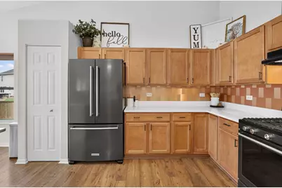 2775 Hobbs Court, Yorkville, IL 60560 - Photo 18