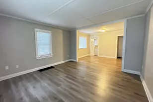 402 S 13th Ave, Saint Charles, IL 60174 - Photo 10