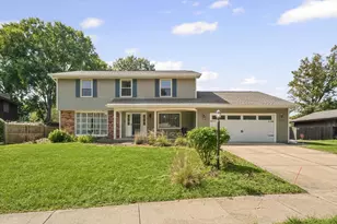 2303 Galen Dr, Champaign, IL 61821 - Photo 2