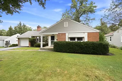 500 Skyline Drive, Fox River Grove, IL 60021 - Photo 2