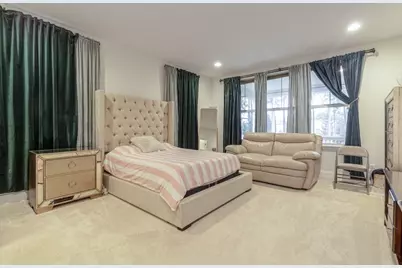 637 Insull Drive, Vernon Hills, IL 60061 - Photo 12