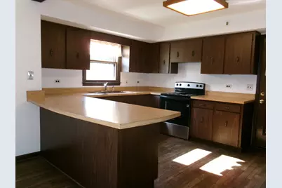 38604 N Waveland Avenue, Wadsworth, IL 60083 - Photo 4