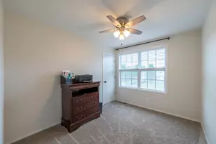 850 Fieldcrest Dr, Byron, IL 61010 - Photo 20